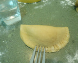 Foto del paso 3 de la receta: Masa para empanadillas para horno y fritas