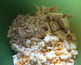 Foto del paso 2 de la receta: Gratinado de pollo con avena y verduras