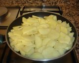 Foto del paso 2 de la receta: Tortilla de patatas de casa