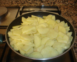 Foto del paso 2 de la receta: Tortilla de patatas de casa