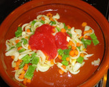 Foto del paso 3 de la receta: Lengua con alcaparras y frutos secos