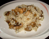 Foto del paso 5 de la receta: Arroz blanco con champiñones y gambas