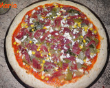 Foto del paso 4 de la receta: Pizza con acelgas, maíz y jamón