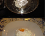 Foto del paso 3 de la receta: Huevos escalfados con ajos tiernos