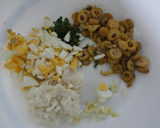 Foto del paso 3 de la receta: Calamares rellenos de ibérico, aceitunas y huevo