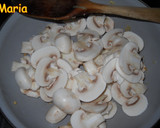 Foto del paso 2 de la receta: Espaguettis con ciruelas y salsa de anchoas