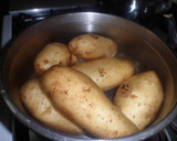 Foto del paso 1 de la receta: Papas rellenas, envueltas en panceta