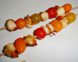 Foto del paso 5 de la receta: Brochetas de vieiras y cherrys