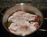 Foto del paso 1 de la receta: Chuletas de cerdo a la cerveza y naranjas
