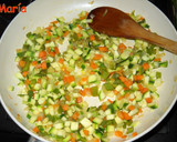 Foto del paso 1 de la receta: Pescadilla rellena con verdura