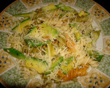 Foto del paso 4 de la receta: Ensalada de pasta y aguacate