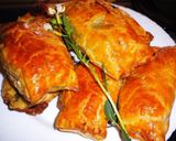 Foto del paso 3 de la receta: Empanadas de acelgas, atún y quesos