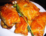 Foto del paso 3 de la receta: Empanadas de acelgas, atún y quesos