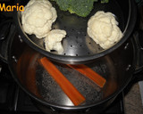 Foto del paso 1 de la receta: Coliflor y brócoli con plumas