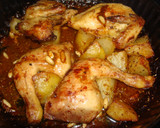 Foto del paso 5 de la receta: Picantones en salsa con patatas y piñones