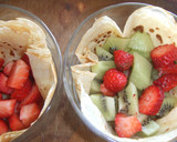 Foto del paso 1 de la receta: Crêpe de macedonia y salsa de frutos rojos