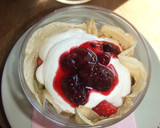 Foto del paso 4 de la receta: Crêpe de macedonia y salsa de frutos rojos