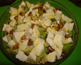 Foto del paso 3 de la receta: Ensalada de aguacate y piña