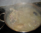 Foto del paso 1 de la receta: Manitas de cerdo en salsa