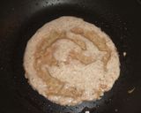 Foto del paso 5 de la receta: Tortitas integrales con pasas y salsa de chocolate negro