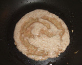 Foto del paso 5 de la receta: Tortitas integrales con pasas y salsa de chocolate negro