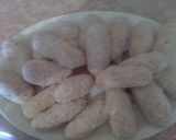 A picture of step 3 of Potato and Sweet Potato Croquettes.