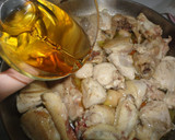 Foto del paso 3 de la receta: Pollo whisky en salsa