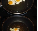Foto del paso 4 de la receta: Puré de patatas con huevos fritos de codorniz