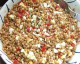 Foto del paso 3 de la receta: Ensalada de lentejas con repollo y vinagreta de pimiento rojo