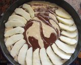 Foto del paso 4 de la receta: Tarta marmolada con manzanas amarillas