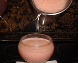 Foto del paso 3 de la receta: Batido de yogurt con piña y fresas a la canela