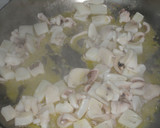 Foto del paso 3 de la receta: Arroz con sepia y butifarra