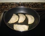 Foto del paso 4 de la receta Empanadillas de sardinilla y aceitunas
