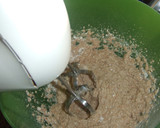 Foto del paso 2 de la receta: Magdalenas integrales con chocolate y coco