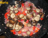 Foto del paso 3 de la receta: Tallarines al funghi