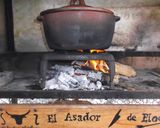 Foto del paso 2 de la receta: Chivito al coco en olla de barro (a leña)