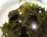 Foto del paso 3 de la receta: Ensalada de wakame y pepino