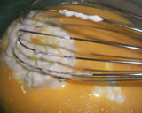 Foto del paso 1 de la receta: Bizcocho de nata y yogur superesponjoso