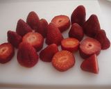 Foto del paso 1 de la receta: Fresas al vino tinto
