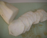 Foto del paso 1 de la receta: Chips de berenjena, a la sal rosa del Himalaya
