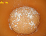Foto del paso 2 de la receta: Pan de molde integral con romero y carne de pimiento choricero