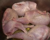 Foto del paso 1 de la receta: Codornices en salsa de almendras