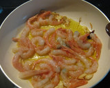 Foto del paso 2 de la receta: Camarones al ajillo súper rápidos