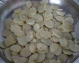 Foto del paso 3 de la receta: Merluza con almejas y langostinos