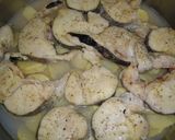 Foto del paso 4 de la receta: Merluza con almejas y langostinos