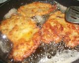 Foto del paso 3 de la receta: Pechugas de pollo empanadas al ajo y perejil