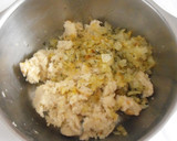 Foto del paso 2 de la receta: Tortilla de pan al orégano