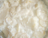 Foto del paso 1 de la receta: Patatas dauphinoise con salchichas y tomillo