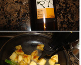 Foto del paso 6 de la receta: Picantones asados con manzanas y espárragos