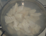 Foto del paso 2 de la receta: Migas de bacalao con almejas